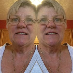 Meet your Posher, Dee