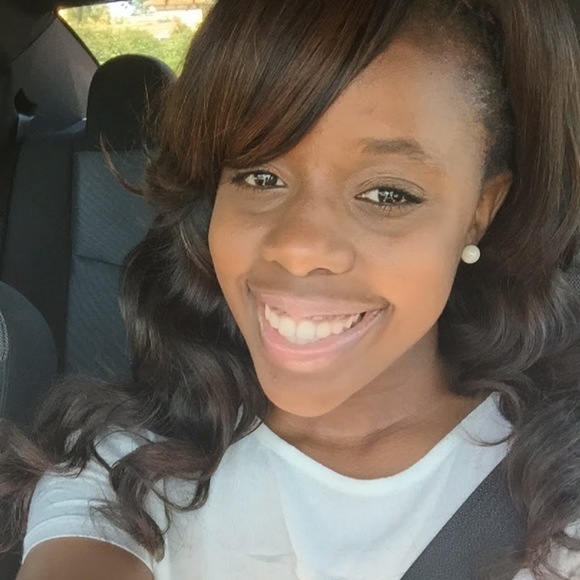 Meet your Posher, Josslen - Picture 1 of 1