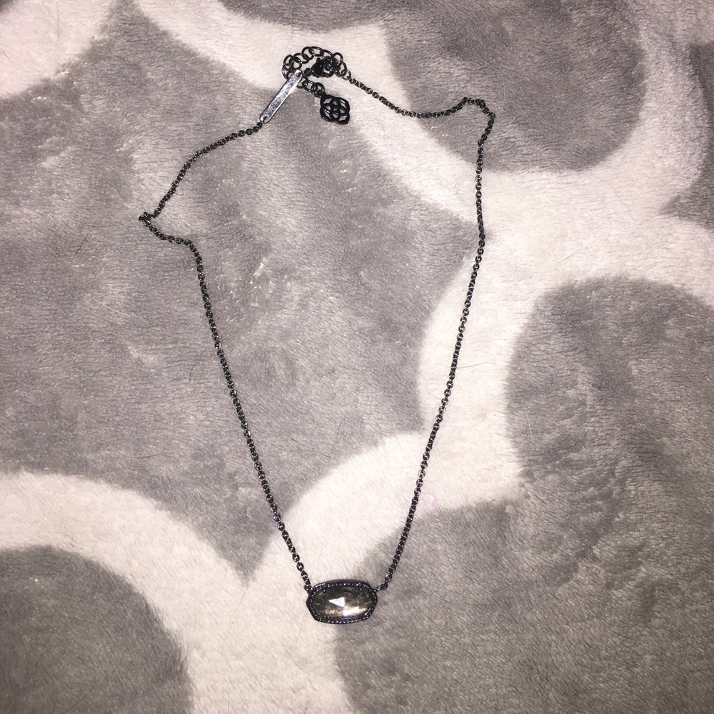 Elisa necklace in mirror rock crystal