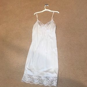 Vintage slip