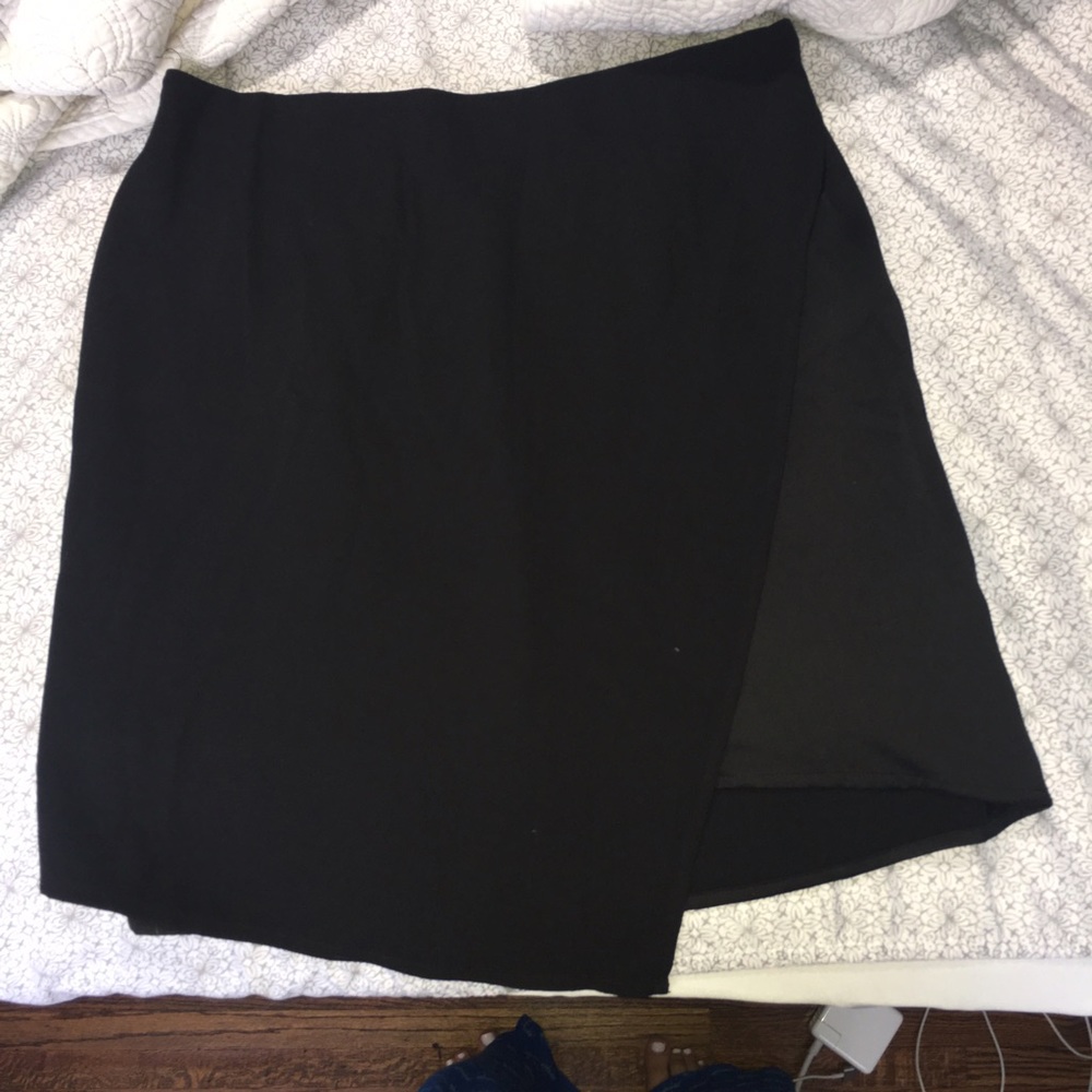 NWT Black Leith Skirt