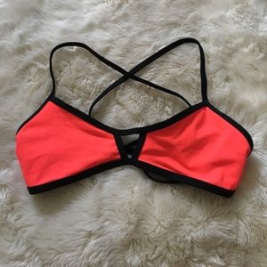 Jolyn Luke Top- Lava/Black