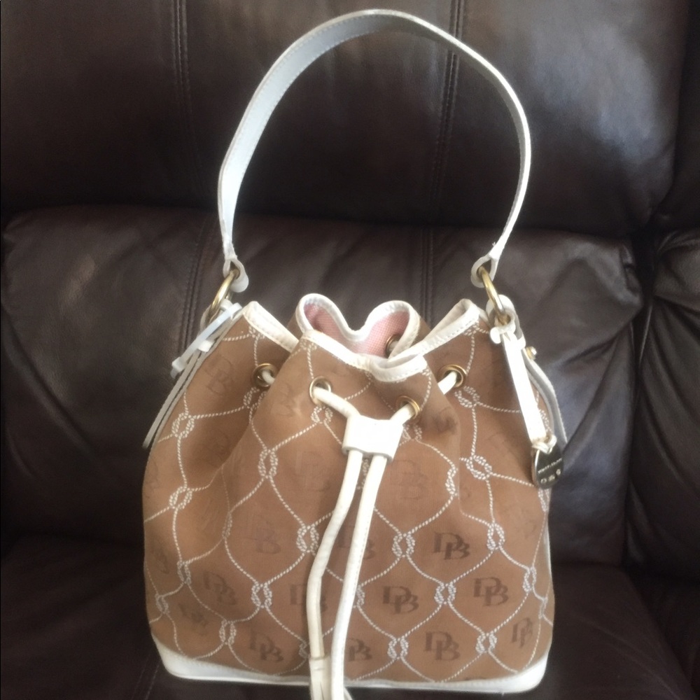 Donney &Bourke bucket bag
