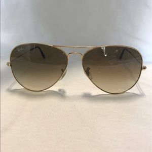 Ray-Ban Aviator Sunglasses