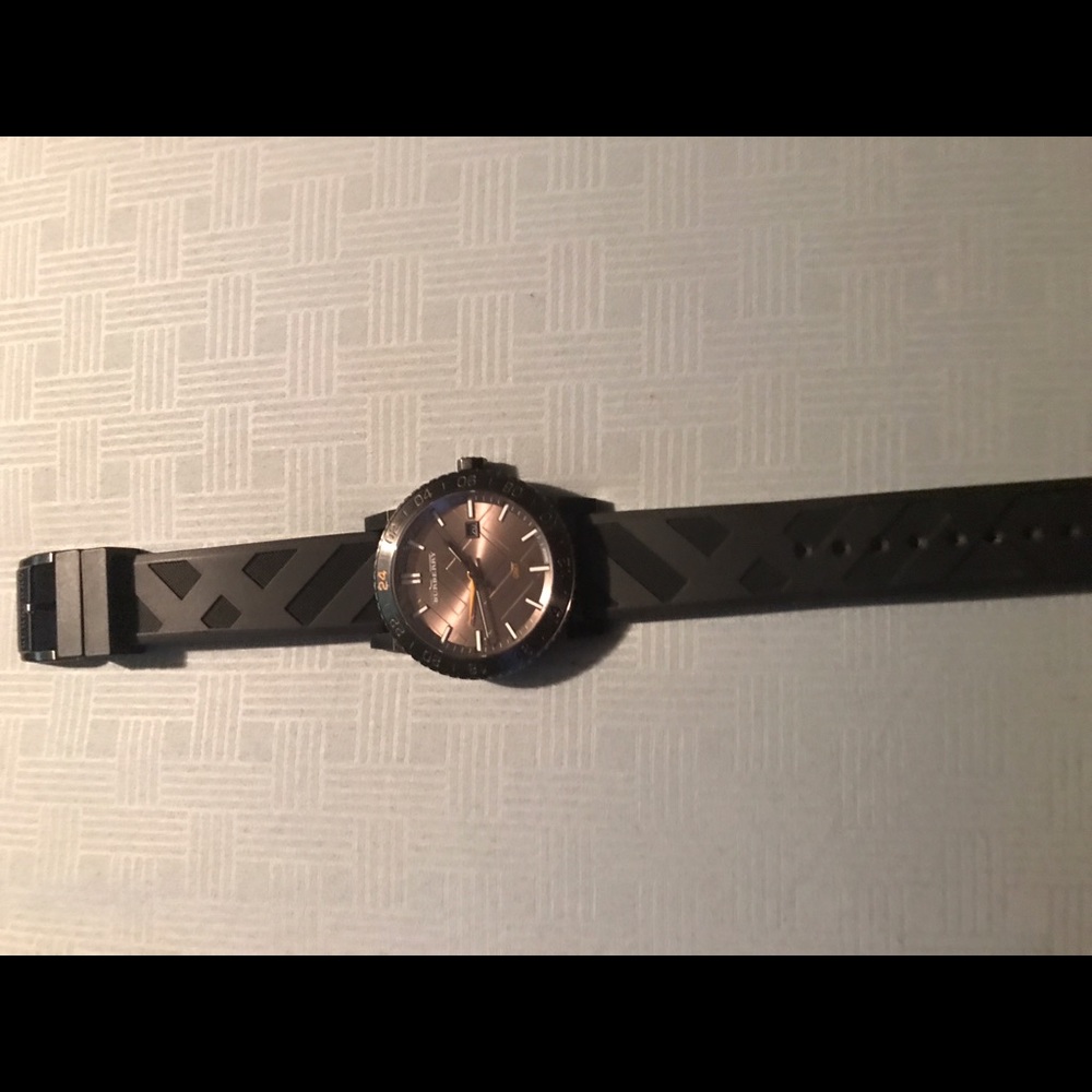Men's Burberry watch! Used but great condition!