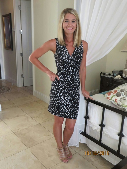 Meet your Posher, Michelle - Picture 2 of 3