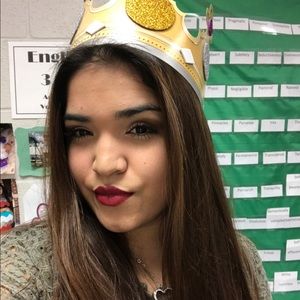 Meet your Posher, Anabel