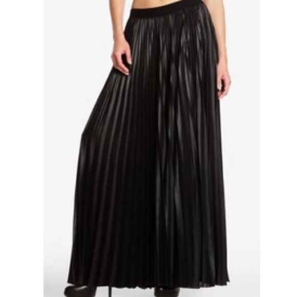 Bcbgmaxazria Pleated Maxi Skirt 