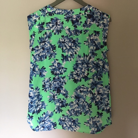 Summer Blouse - Picture 3 of 3