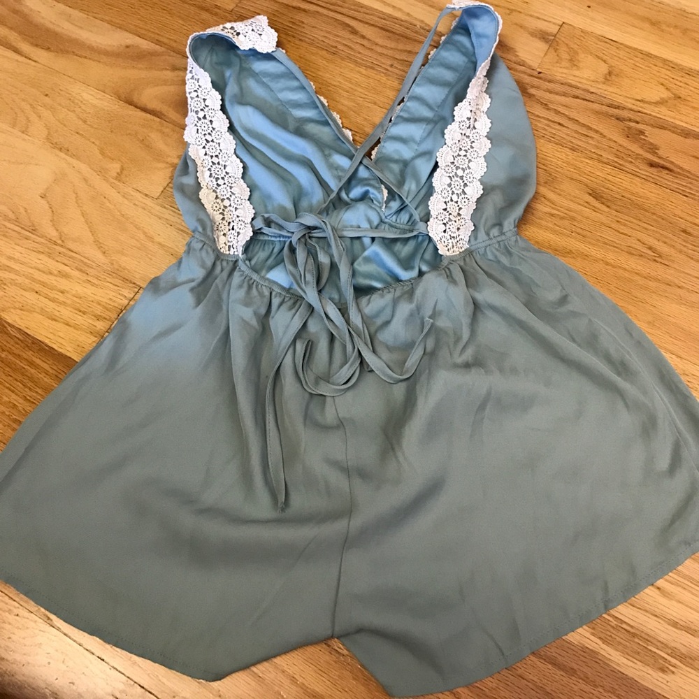 Romper - Picture 2 of 3