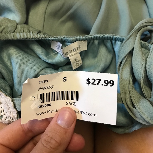 Romper - Picture 3 of 3