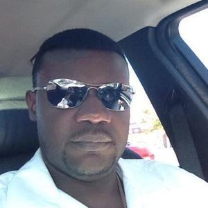 Meet your Posher, Ronel