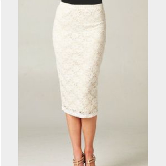 gibson latimer Dresses & Skirts - Laced Delicate Cream pencil Skirt