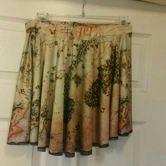 Flirty Skirt - Picture 2 of 2