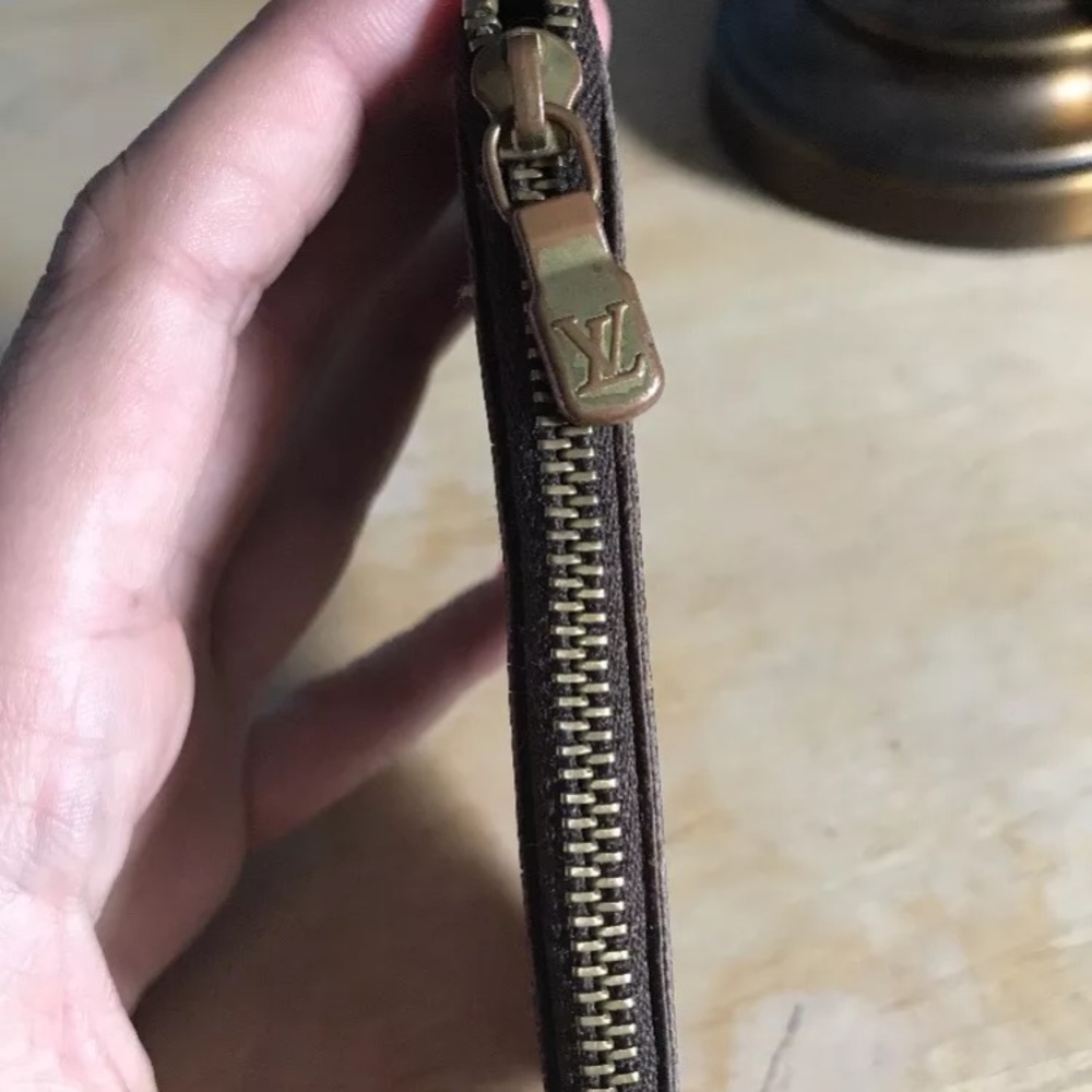💕Sold💕Authentic Louis Vuitton Key Pouch Cles - Picture 3 of 4