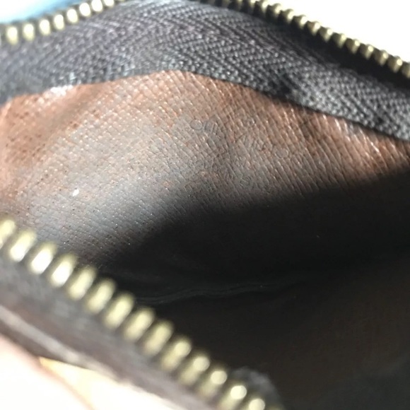 💕Sold💕Authentic Louis Vuitton Key Pouch Cles - Picture 4 of 4