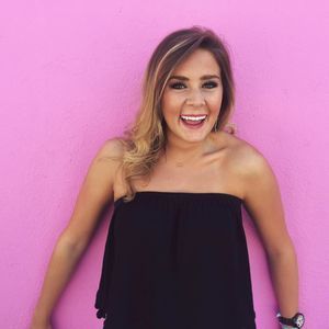 Meet your Posher, Mackenzi