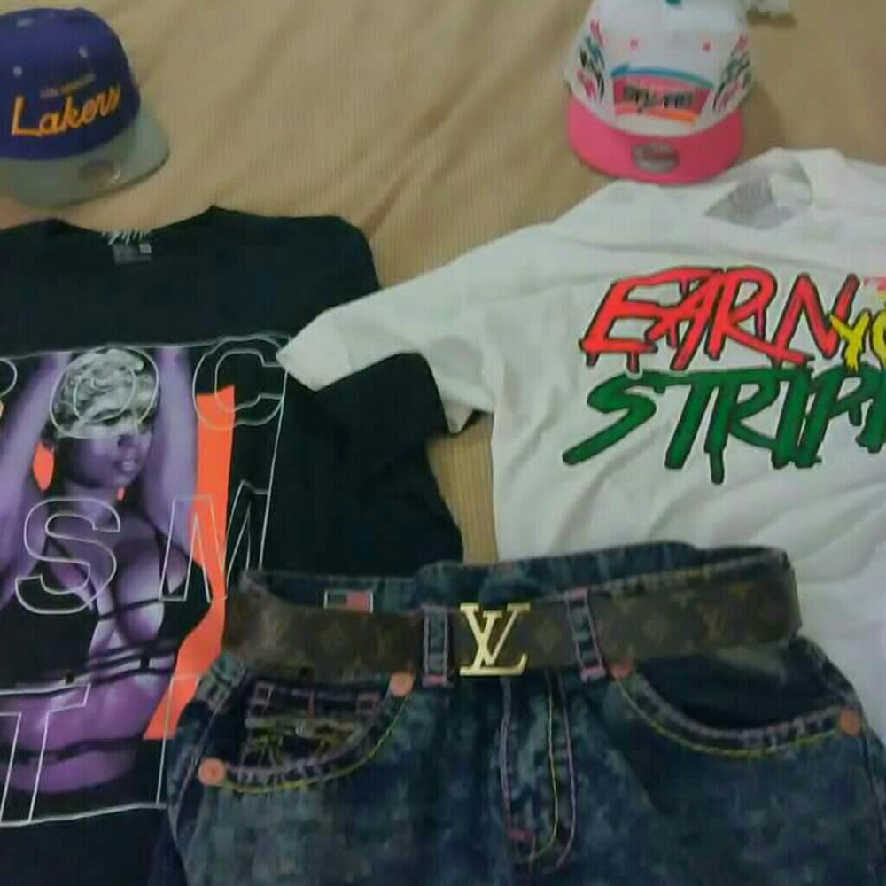 Entire outfit