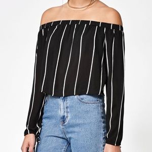 Kendall & Kylie off the shoulder top