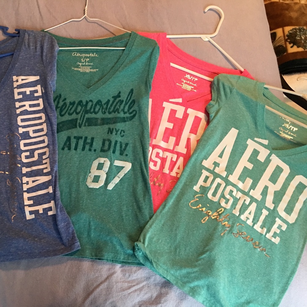 Set of 4 Aero t shirts