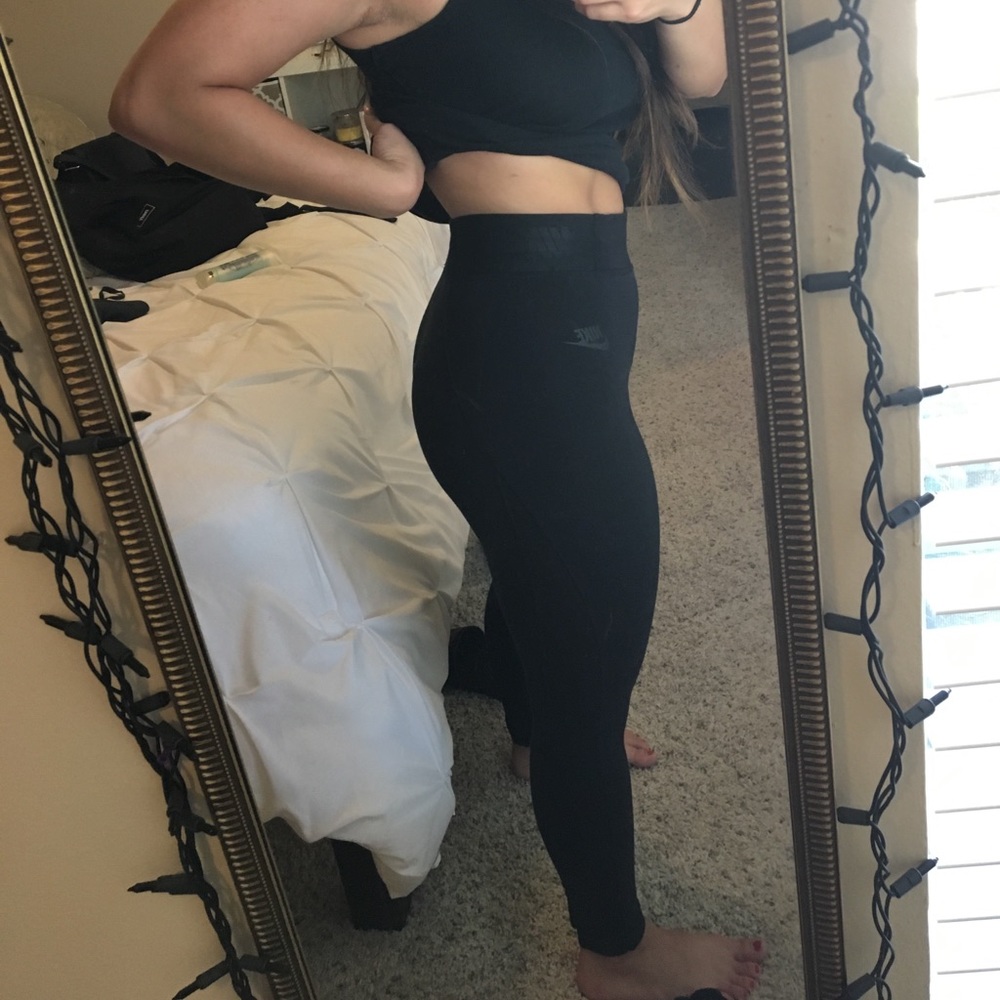 Nike leggings