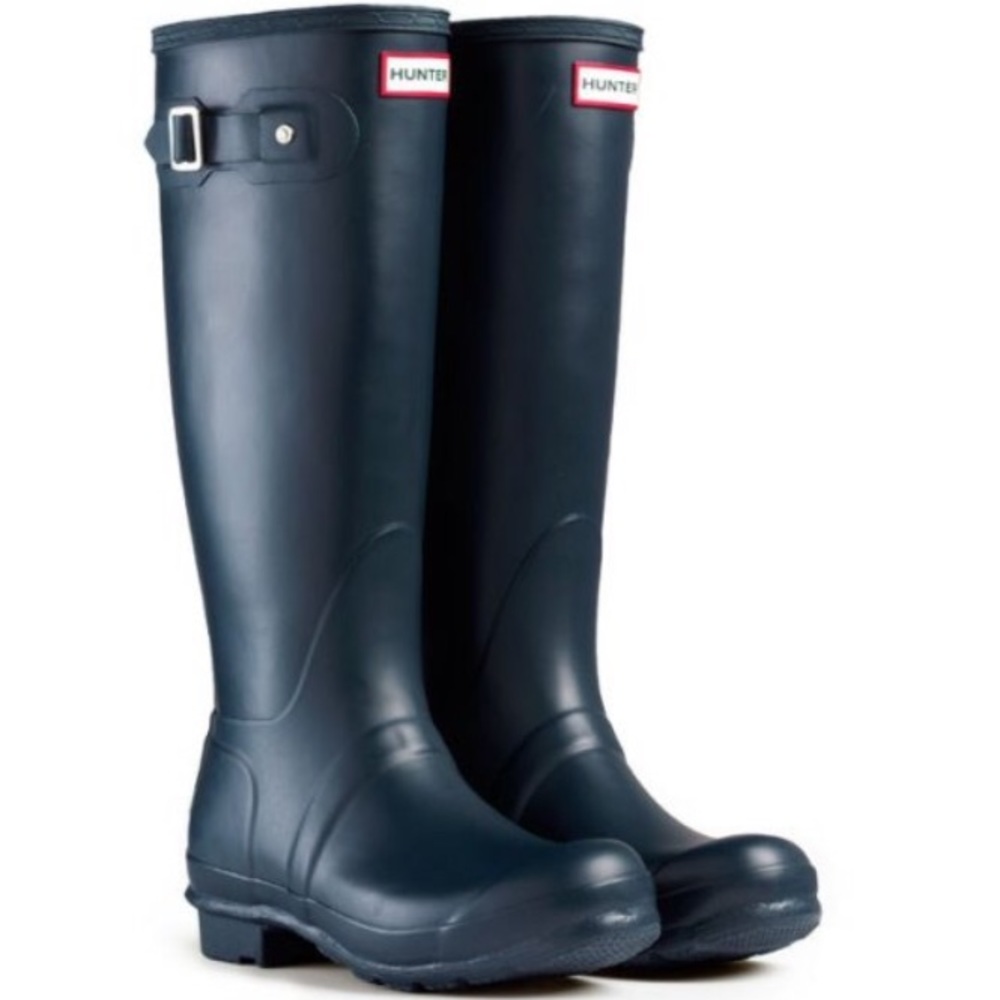 Navy Hunter Boot-Size 8