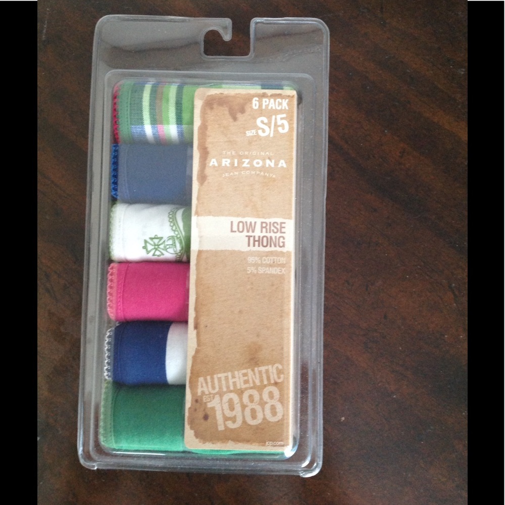 Low rise thong pack size small/5