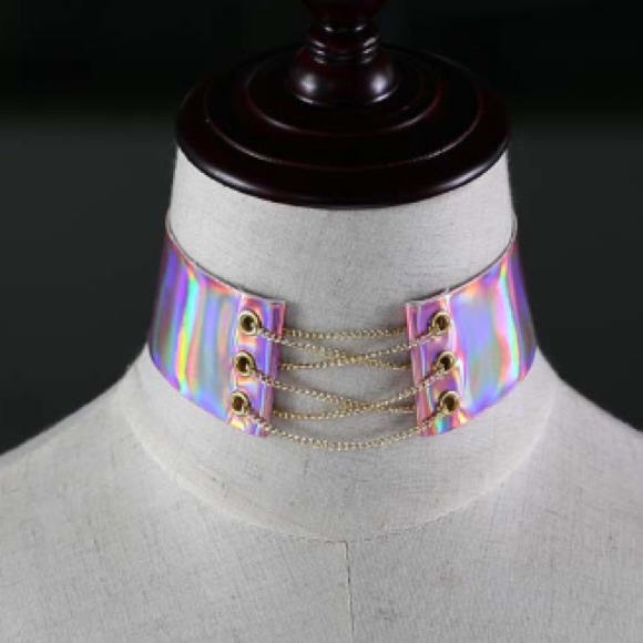 Holographic Chained Laced Choker - Picture 3 of 7