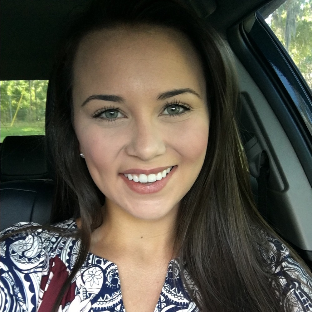 Meet your Posher, Ashley