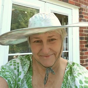 Meet your Posher, Janine