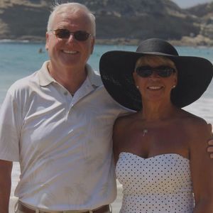 Meet your Posher, Debbie