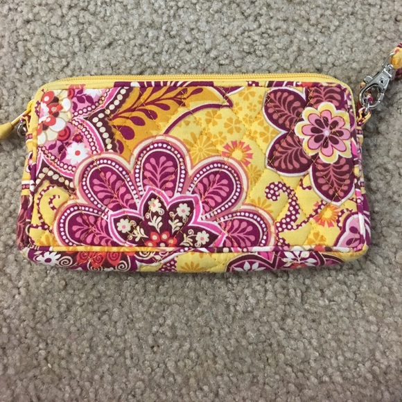 Vera Bradley Wristlet - Picture 3 of 3