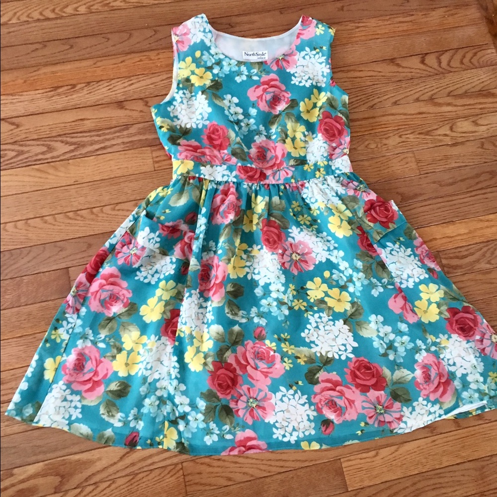 NorthStyle Ladies Floral Print Sleeveless Day Dress" Sz:10P, NWOT