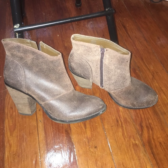Jessica Simpson Shoes - Jessica Simpson boots
