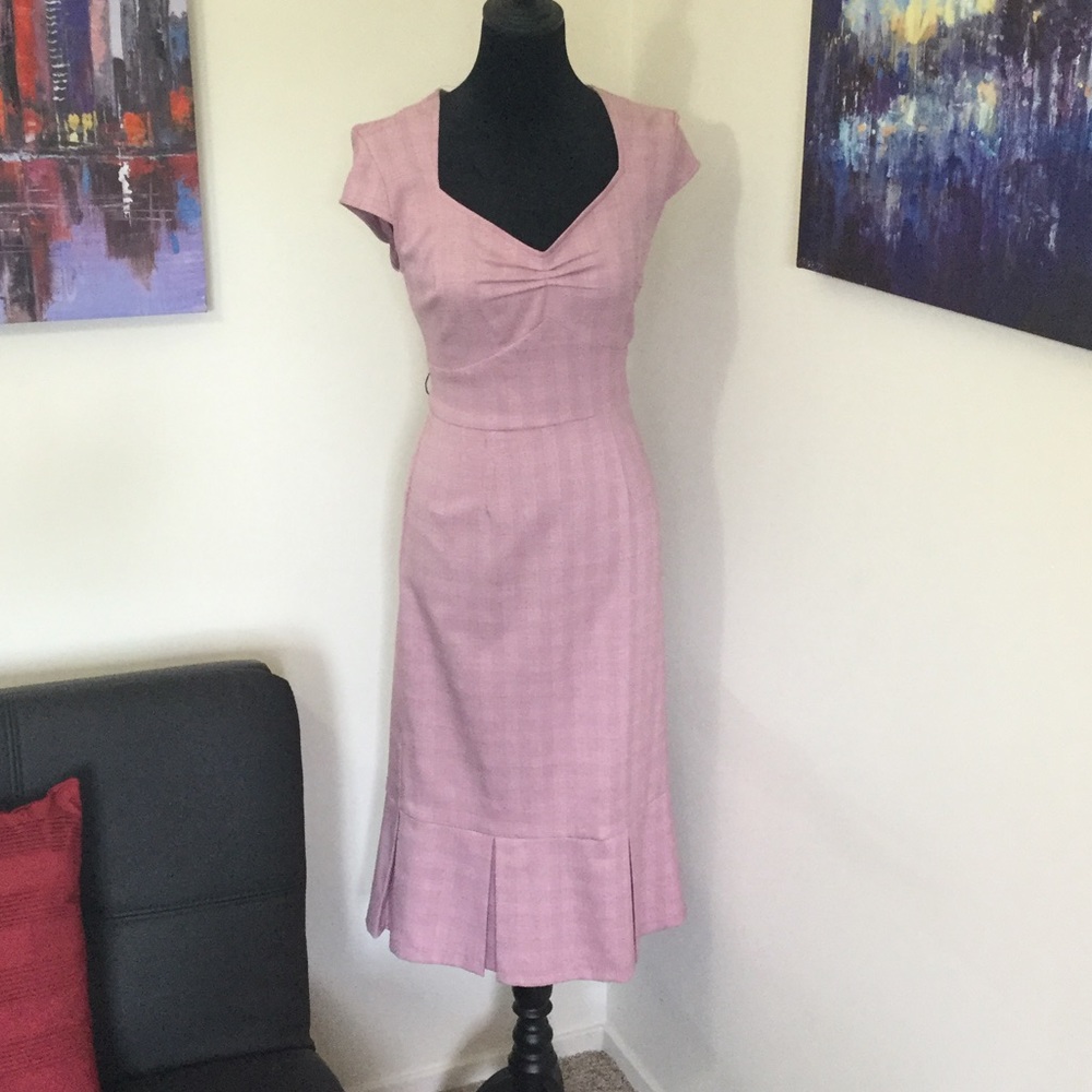 Stop staring vintage retro dress pink fitted
