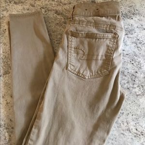 American Eagle Skinny Jeans- khaki- size 4 regular