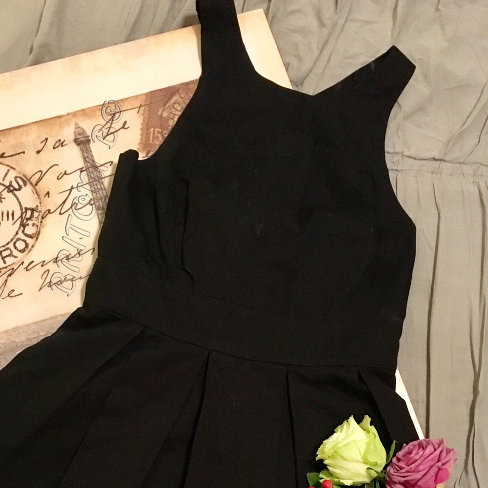 🌟NWOT🌟A/X Armini Exchange Little Black Dress