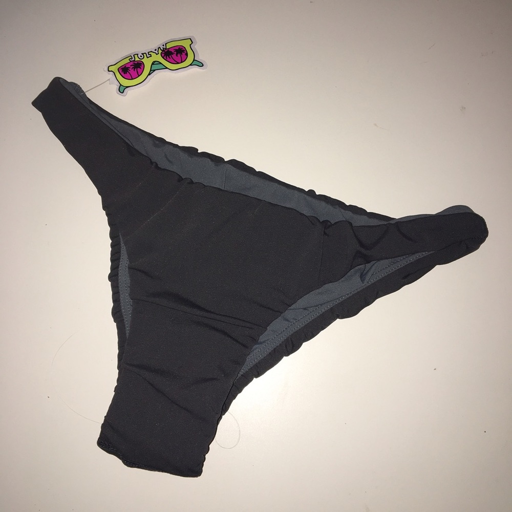 Jolyn Hermosa Bikini Bottoms