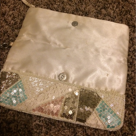 Clutch from Aldo - Picture 3 of 3