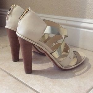 coach high heels