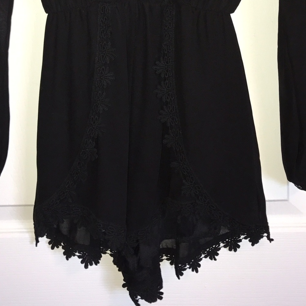 ASTR Romper - Picture 4 of 4