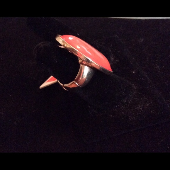 Ring - Picture 2 of 2