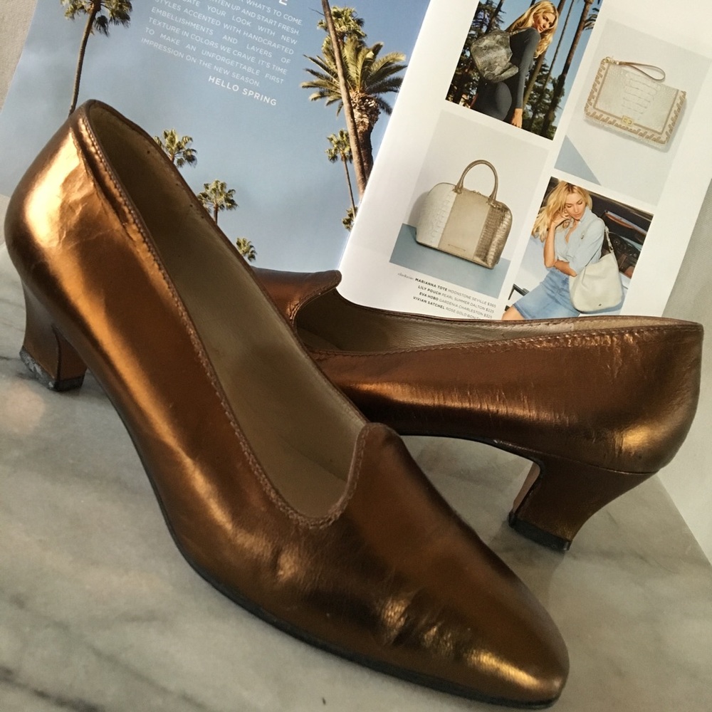 PerRy Ellis mEtaLliC br0nZe heEls