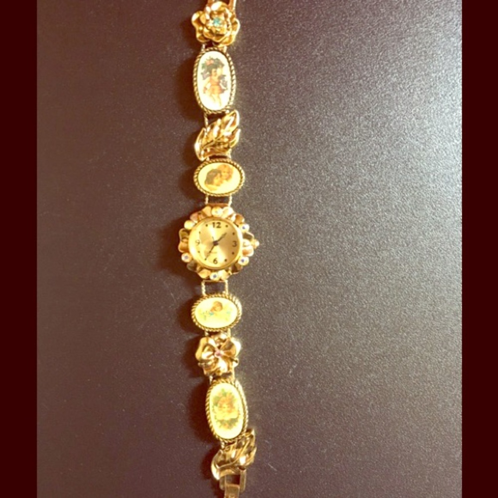 Beautiful Gold plated vintage watch