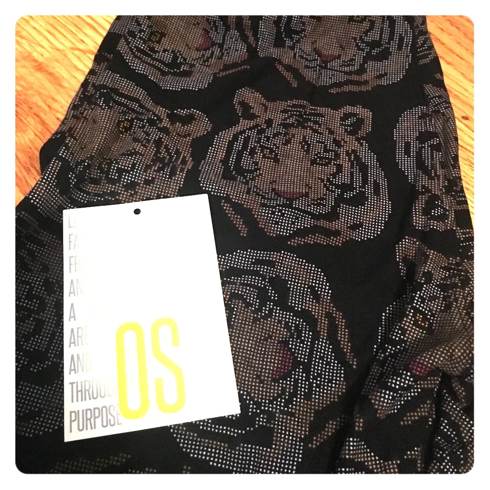 BNIB Black Digi Color Tigers -OS