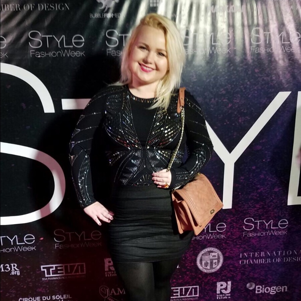 Meet your Posher, Kay