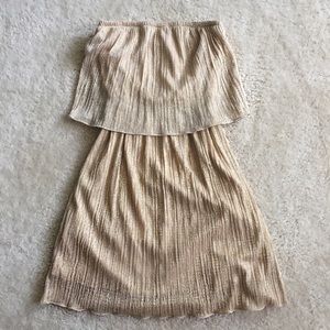 Beautiful gold strapless Francesca's dress Small