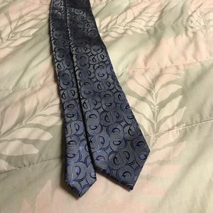 Tie