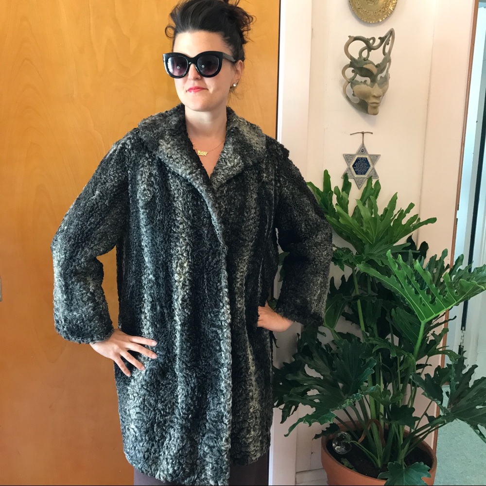 Authentic Glamorous 1950s Persian Lamb fur coat
