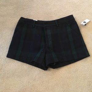 NWT. Gap wool plaid shorts